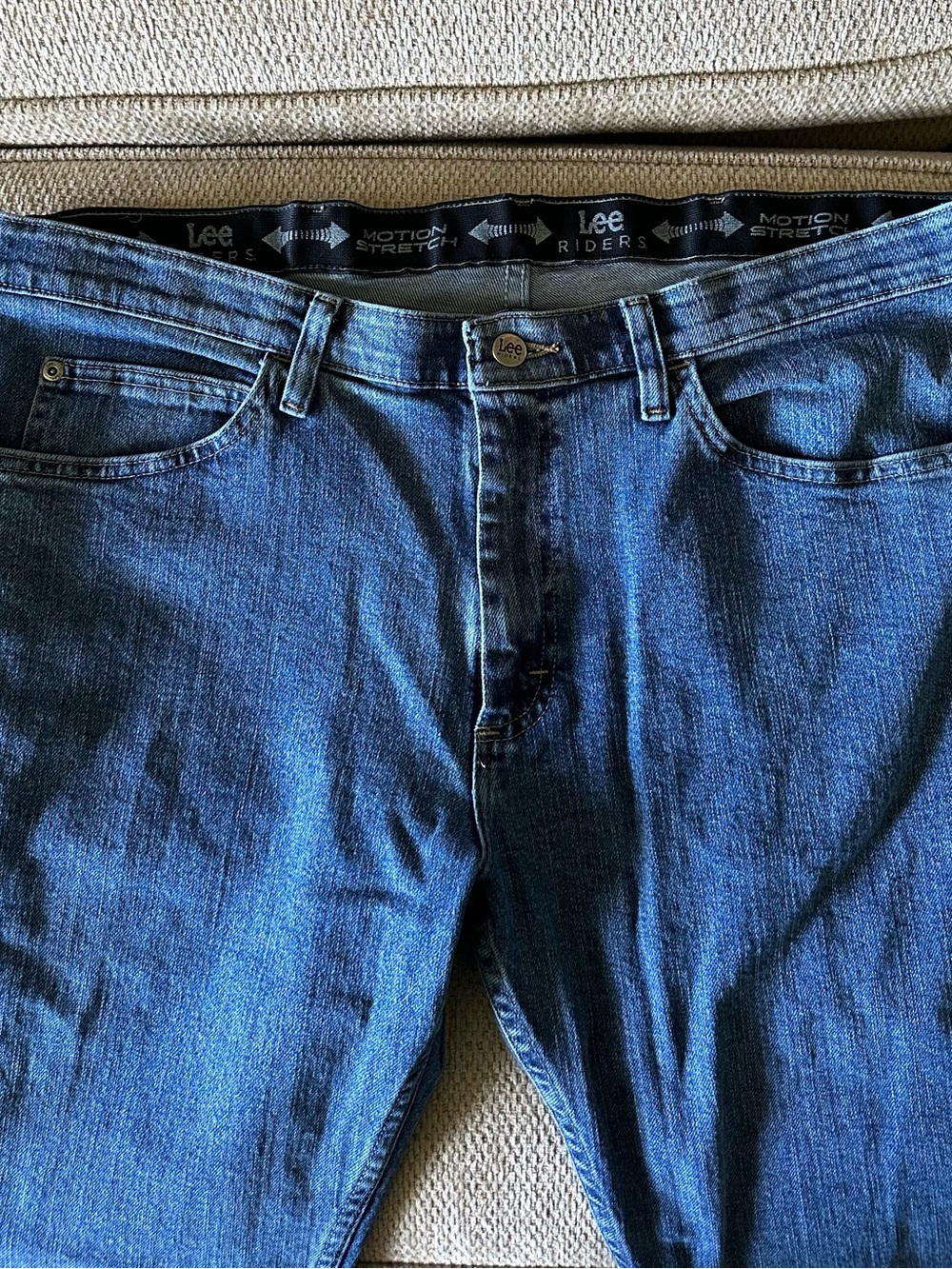 Men’s Lee Riders Motion Stretch Jeans